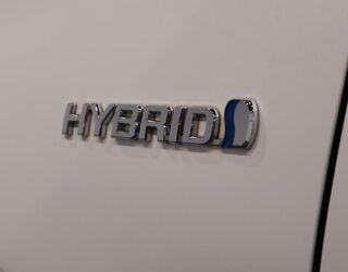 2017 Toyota Vitz Hybrid Jewela image 304037