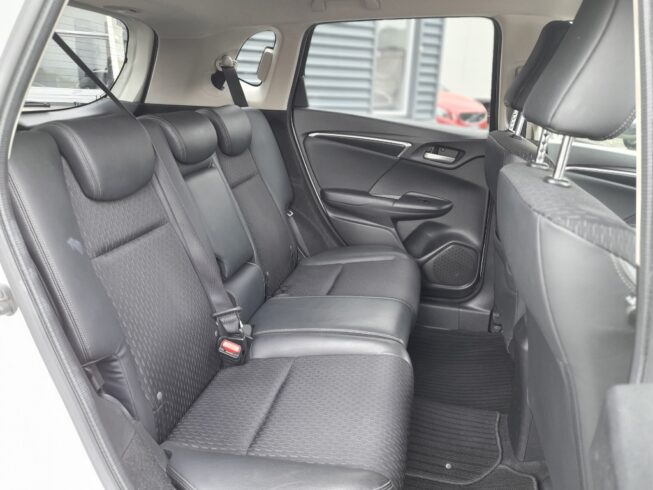 2014 Honda Fit Hybrid L-Package image 304125