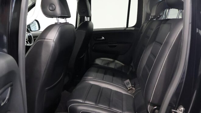 2017 Volkswagen Amarok DC 4M V6 550NM Aventura, Ute Master Hard Lid image 308876