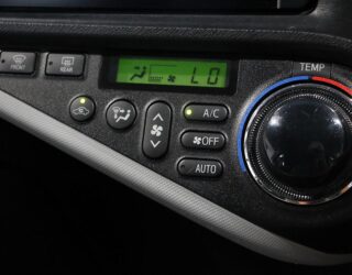 2014 Toyota Aqua S Model, Push Start image 308076