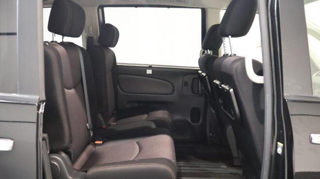 2012 Nissan Serena Highway Star S-Hybrid image 307395