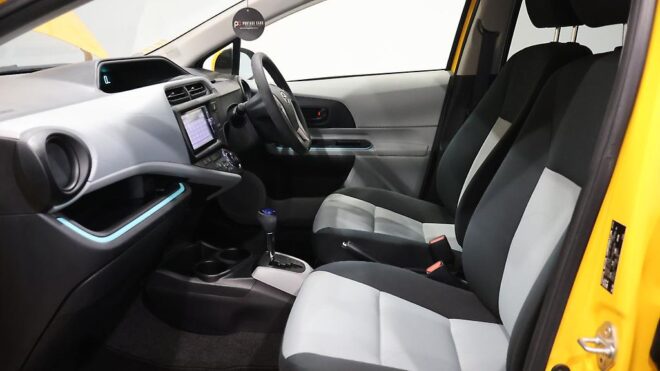 2013 Toyota Aqua S Model, Push Start, Reverse Camera image 308343