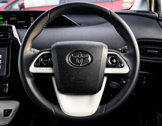 2016 Toyota Prius S model, cruise control, reverse camera image 303429
