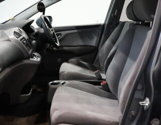 2010 Honda Stream 7 Seater, low KMS image 303888