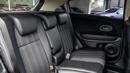 2014 Honda Vezel Hybrid Z Top Spec, Half Leather, Reverse camera image 305013