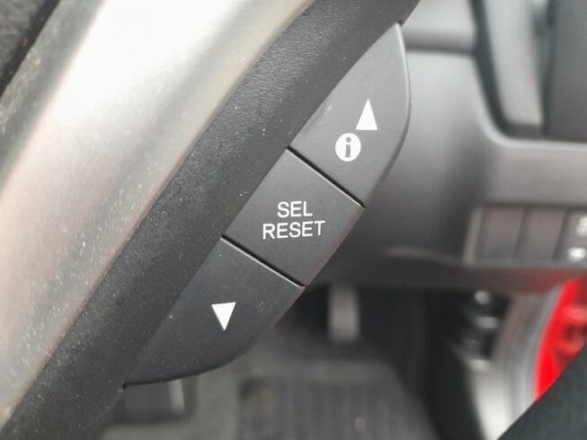 2014 Honda Fit Hybrid F Package image 303741