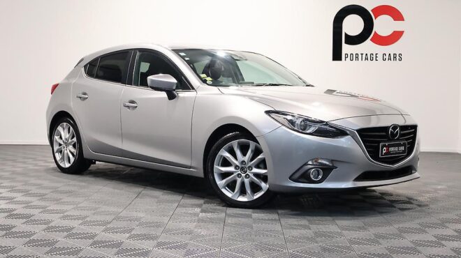 2014 Mazda Axela Sports 20S Touring image 305765