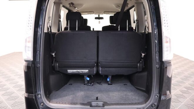 2012 Nissan Serena Highway Star S-Hybrid image 307392