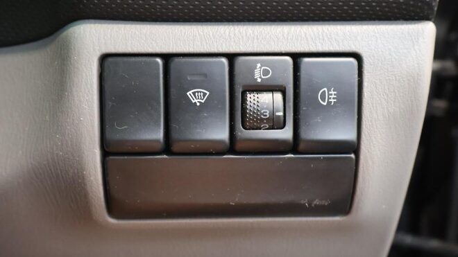 2005 Subaru Forester NZ Radio with Bluetooth, Electric Seats image 307077