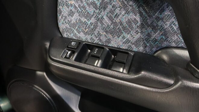 1995 Nissan Primera Camino image 307446