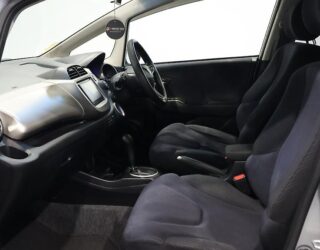 2011 Honda Fit Hybrid, Apple Car Play Radio, Reverse Camera image 308896