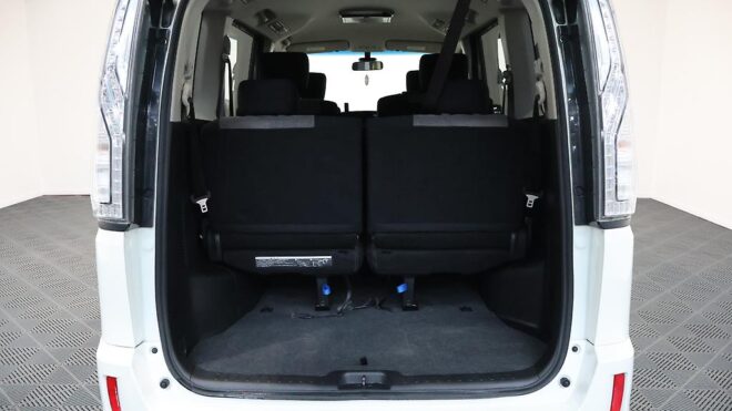 2014 Nissan Serena Hybrid Rider Black Line image 307666