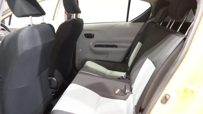 2013 Toyota Aqua S Model, Push Start, Reverse Camera image 308344