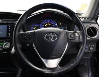 2013 Toyota Corolla Fielder Hybrid G image 306689