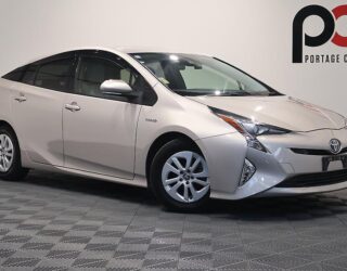 2018 Toyota Prius S SAFETY PLUS image 304219