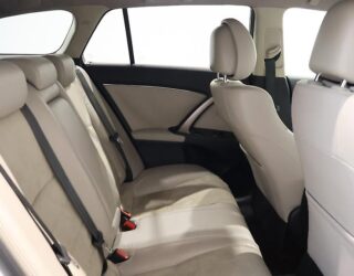 2013 Toyota Avensis Wagon Li image 304951