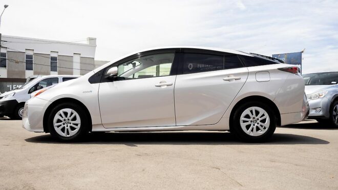 2018 Toyota Prius S SAFETY PLUS image 316763