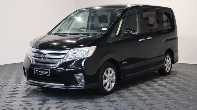 2012 Nissan Serena Highway Star S-Hybrid image 307389