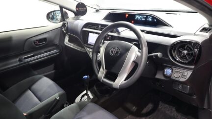 2015 Toyota Aqua  Model, Push Button Start, Reverse Camera image 305754