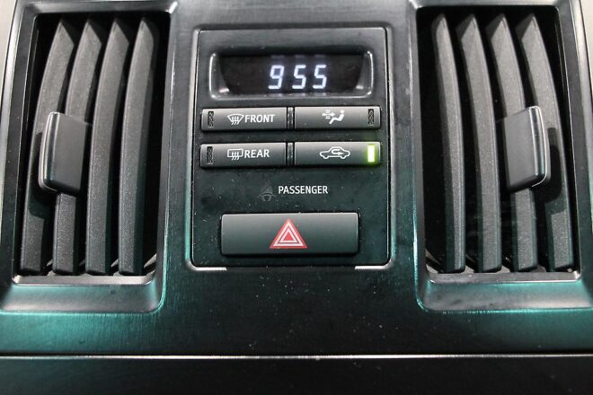 2010 Toyota Sai G Model, Cruise Control, Reverse Camera image 308125