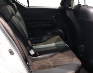 2015 Toyota Aqua Hybrid – X Urban, Push Start, Reverse Camera image 305335