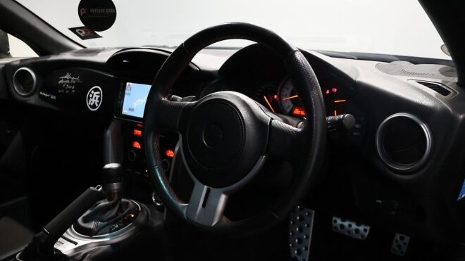 2012 Toyota 86 GT Signed By Chief Engineer Tetsuya Tada image 303529
