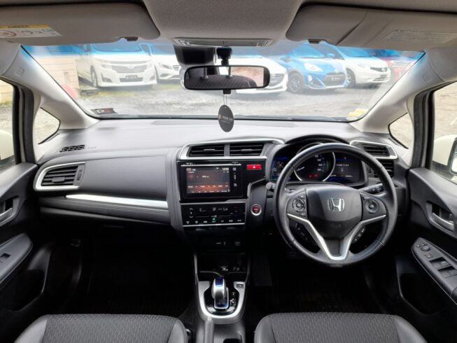 2014 Honda Fit Hybrid L-Package image 304121
