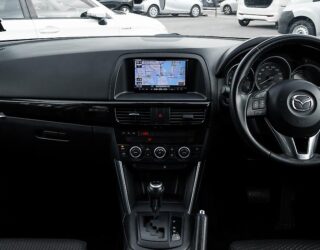 2013 Mazda Cx-5 20S Skyactiv Black wheels , Tints image 316133