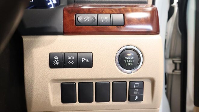 2010 Toyota Alphard 7 Seater Cruise Control image 308326