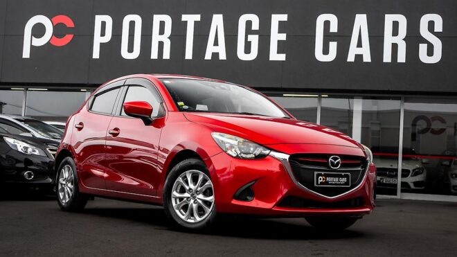 2016 Mazda Demio 13S Black Leather Limited, Heated seats, push start image 304066