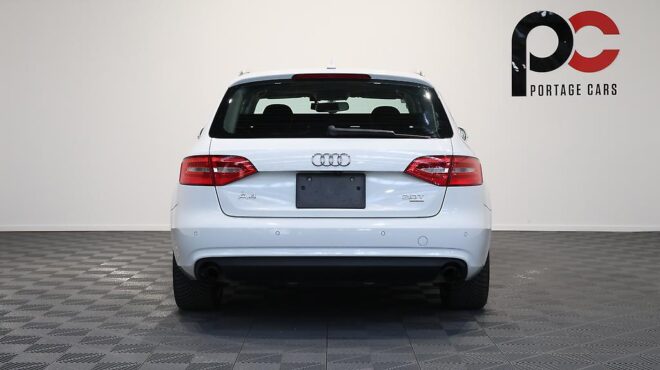 2012 Audi A4 Avant 2.0TFSI Quattro AWD image 304573