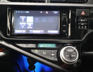 2015 Toyota Aqua X-Urban –  Push Button Start image 304643