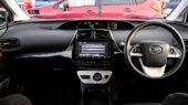 2016 Toyota Prius S model, cruise control, reverse camera image 303421