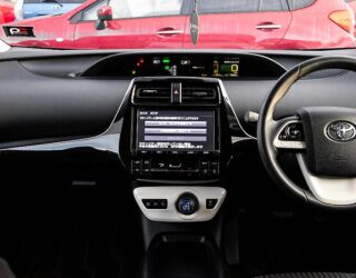 2016 Toyota Prius S model, cruise control, reverse camera image 303421