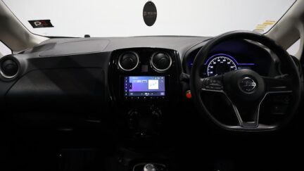 2016 Nissan Note E-Power X image 303831