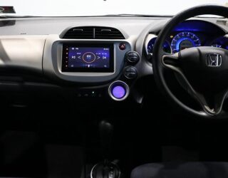 2011 Honda Fit Hybrid, Apple Car Play Radio, Reverse Camera image 308899