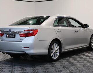 2013 Toyota Camry Hybrid G Package, Cruise Control- Factory Alloys image 304247