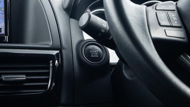 2013 Mazda Cx-5 20S Skyactiv Black wheels , Tints image 316143