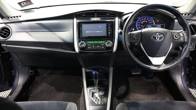 2013 Toyota Corolla Fielder Hybrid G image 306687