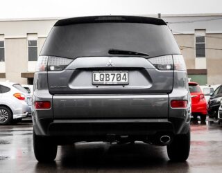 2007 Mitsubishi Outlander G Spec , 4WD 7 seater , Rockford Fosgate image 307815