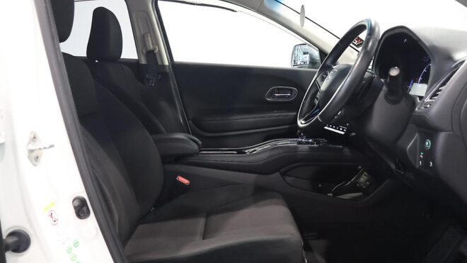 2014 Honda Vezel Hybrid X image 307688