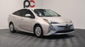2018 Toyota Prius S SAFETY PLUS image 304223