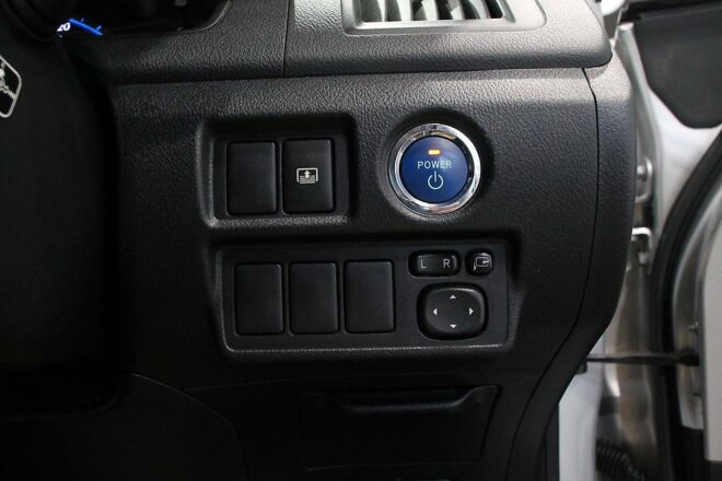 2010 Toyota Sai G Model, Cruise Control, Reverse Camera image 308122