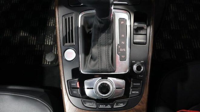 2013 Audi A4 2.0TFSI SE-Package, Full Leather, Heated Seats image 304745