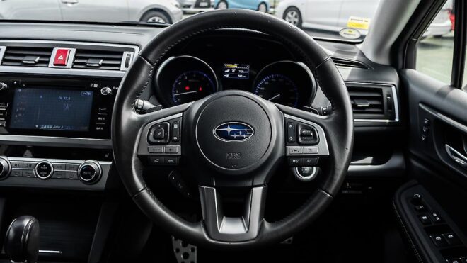 2015 Subaru Legacy B4 Limited AWD Eyesight, Leather PKG image 306262