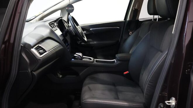 2015 Honda Shuttle Hybrid Z Model image 303753