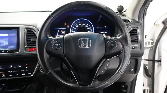 2014 Honda Vezel Hybrid X image 307693
