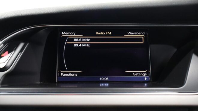 2012 Audi A4 Avant 2.0TFSI S-Line Quattro image 304445