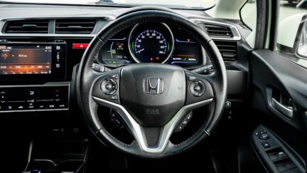 2014 Honda Fit Hybrid L-Package image 318946