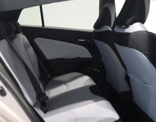 2018 Toyota Prius S SAFETY PLUS image 304229